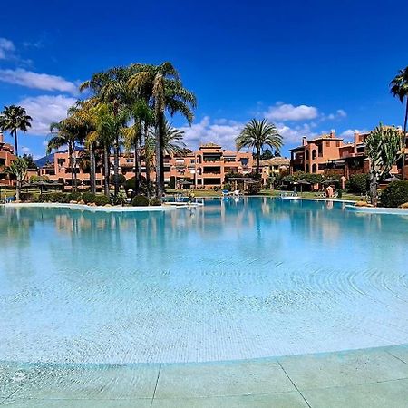 Alhambra Del Golf - Guadalmina Apartment Estepona Luaran gambar